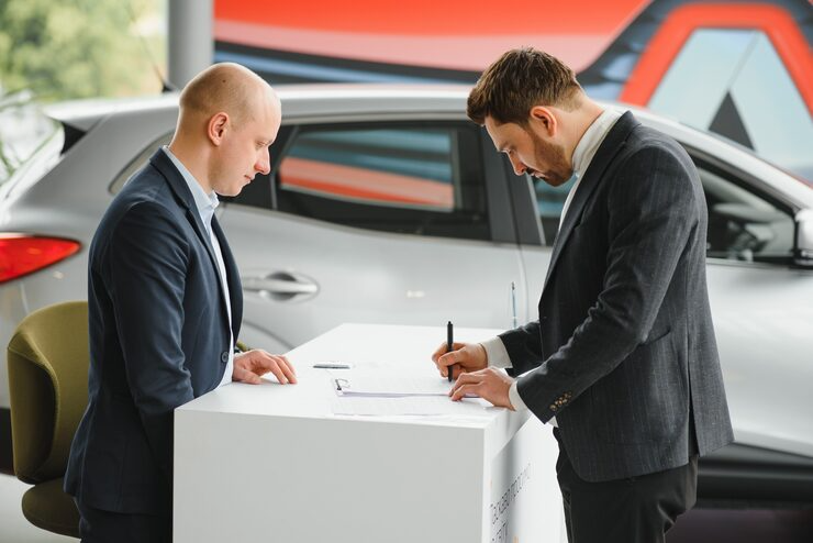 imgi_16_seller-buyer-auto-show_255667-4396